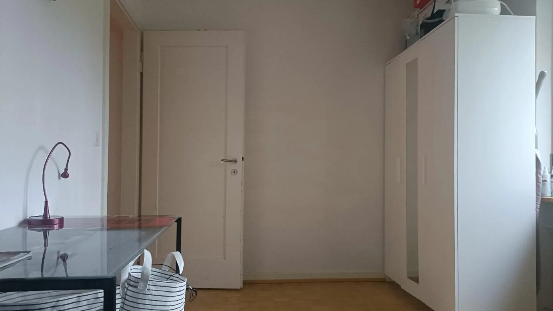 Nice Room In Basel, Switzerland 0*, Basilea Svizzera
